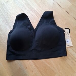 Truekind Black Bra NWT Size L But Fits Like M NWT